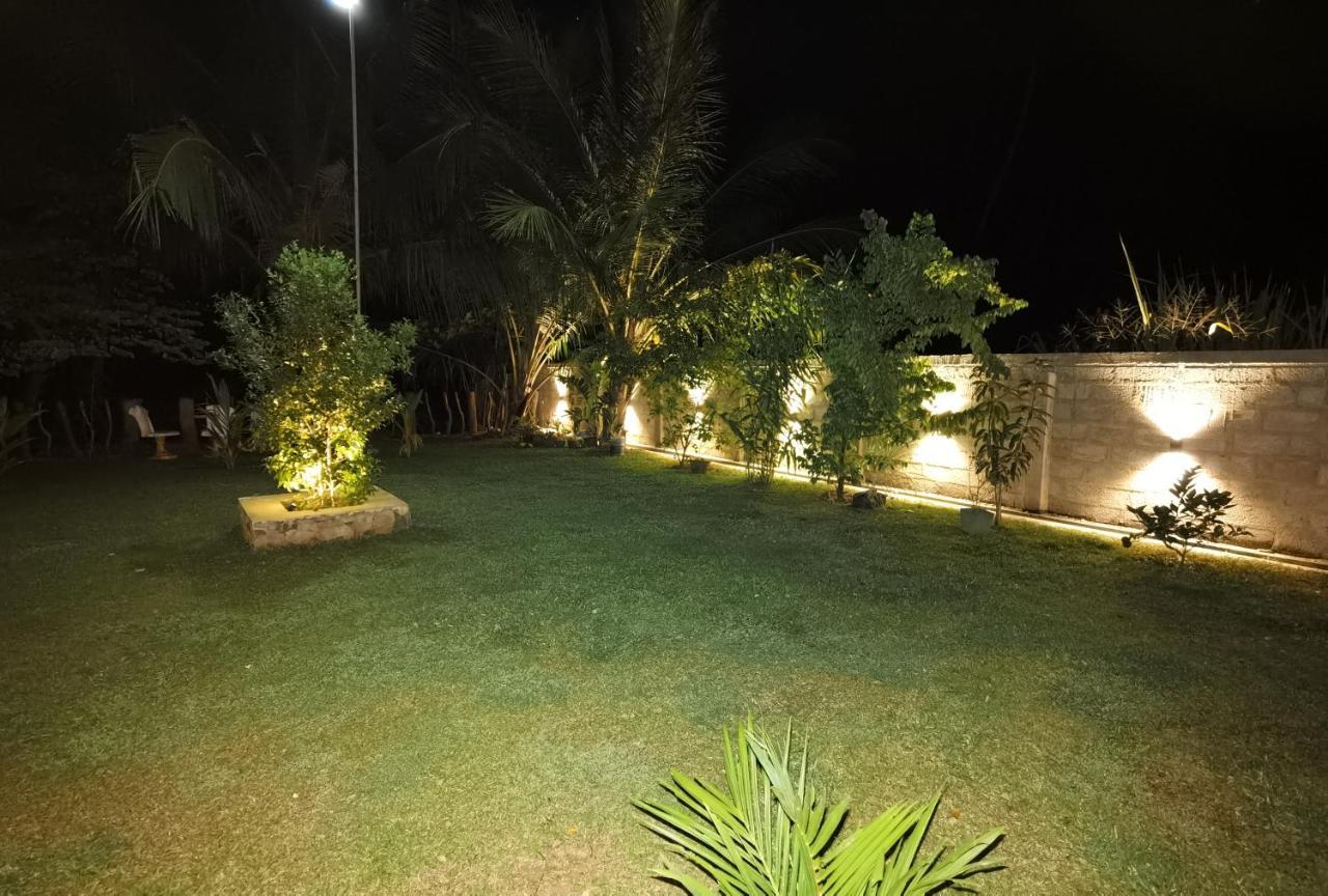 Ruwinsons Canal Garden Anuradhapura Exterior foto